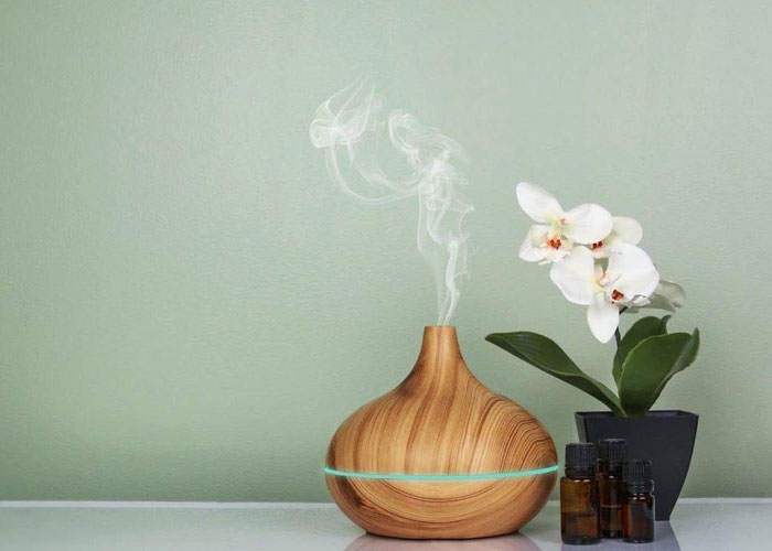 Sử dụng tinh dầu thơm phòng có độc không?