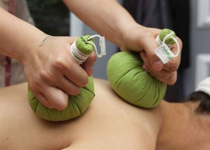 Túi chườm nóng thảo dược