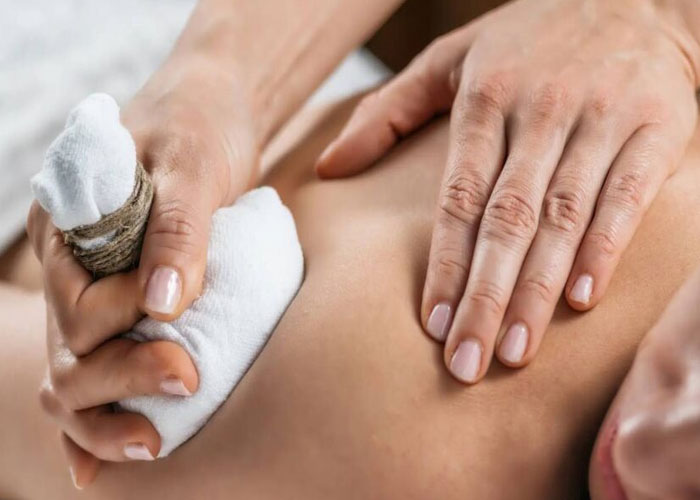 Cách làm túi chườm nóng thảo dược đơn giản