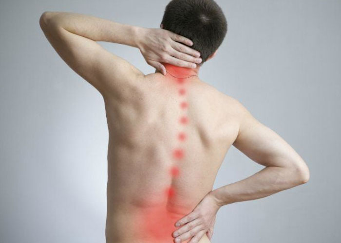 Đai lưng thảo dược có hỗ trợ giảm đau lưng do thoái hóa đốt sống không?