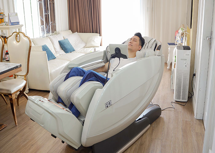 Tác dụng của ghế massage hỗ trợ điều trị thoái hóa cột sống