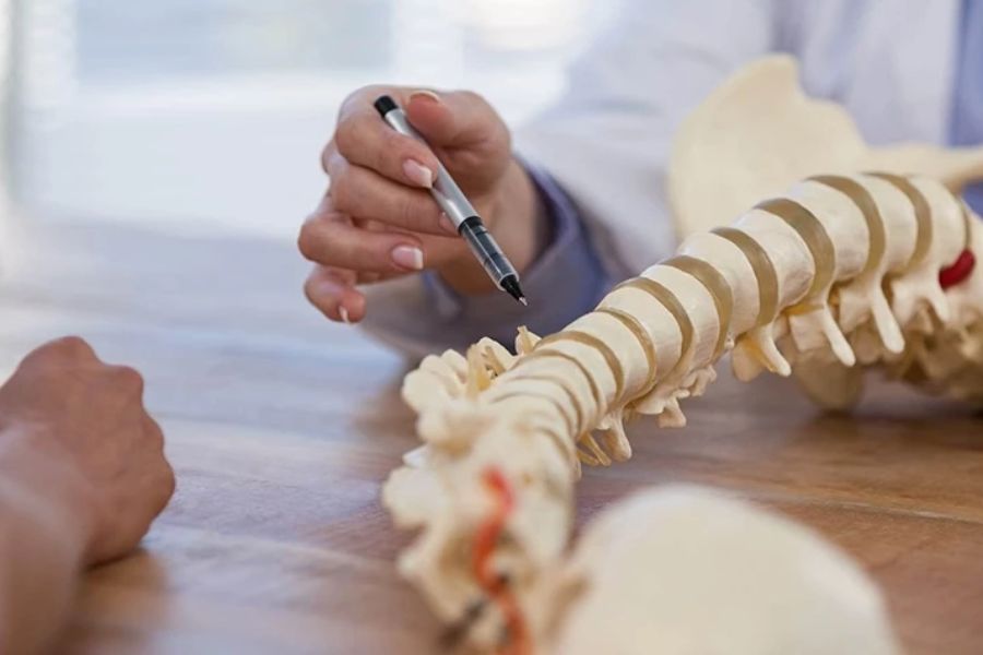 Gai cột sống có uống được canxi không?