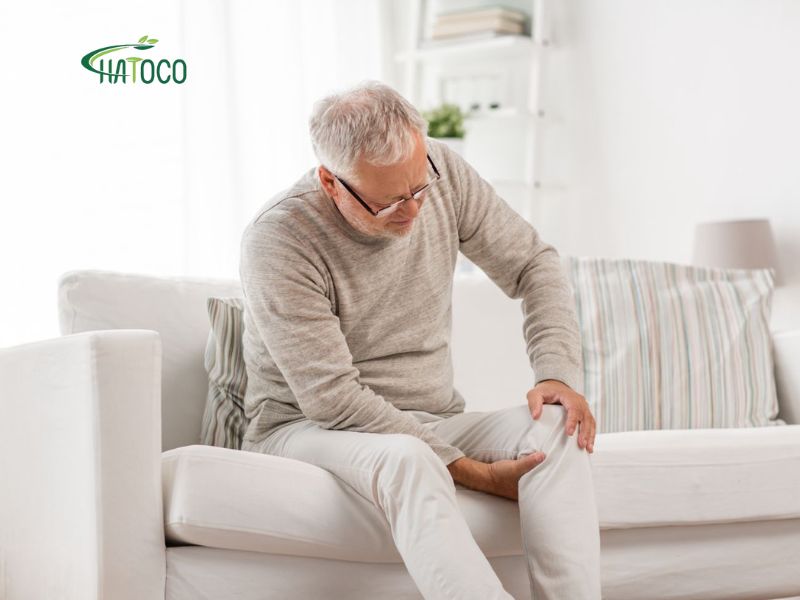 may-massage-cam-tay-cho-nguoi-gia-2