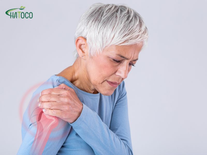 dau-co-vai-gay-lan-xuong-canh-tay-2